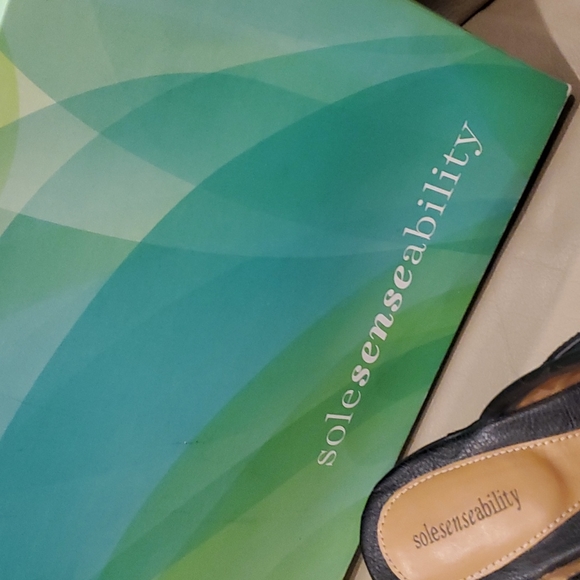 Slip on shoes new - Picture 4 of 7